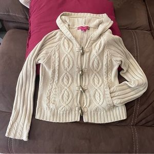 Tan SO cable knit sweater SZ. L
